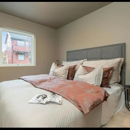 Semesterbostad Flott Bolig Til Vm! Gåavstand